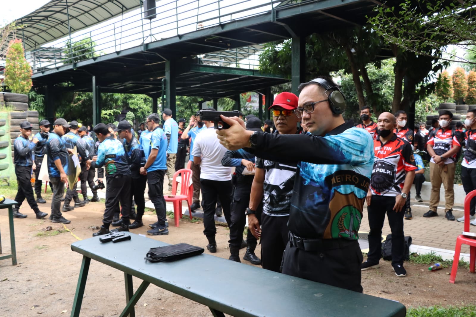 Piala Kapolda Cup 2022, Kapolres Metro Jakarta Barat Ikut Pertandingan Menembak Shoot Off 15 Meter