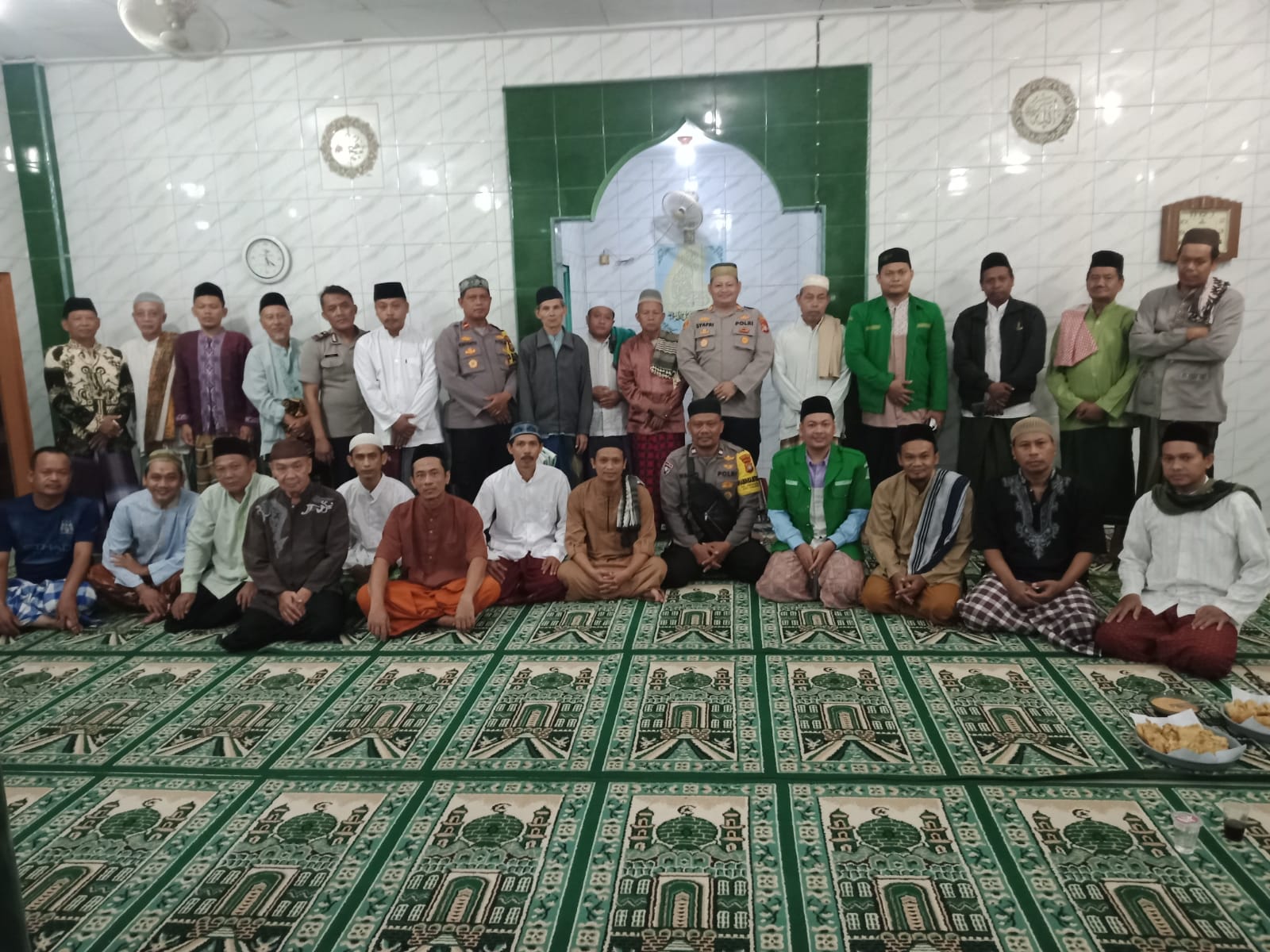 Suling Dakmas, Kapolsek Kalideres Beserta Anggota Kunjungi Musholla Baitul Muslimin