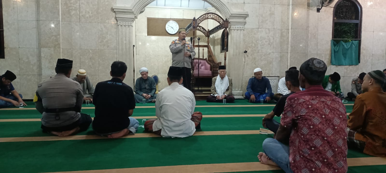 Kapolsek Kalideres Giat Suling Memberikan Imbauan di Masjid An Nahdoh, Daan Mogot Jakbar