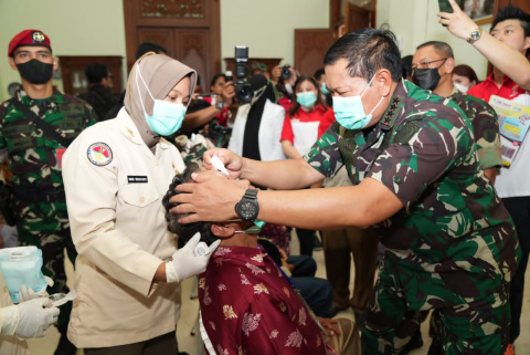 Panglima TNI Tinjau Karya Bakti TNI Skala Besar di Mejayan
