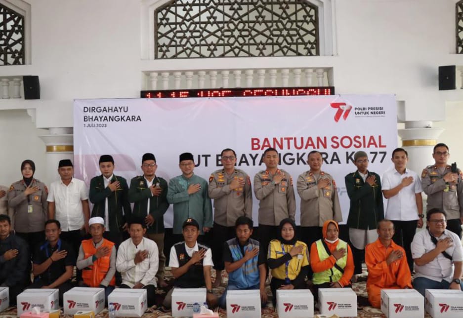 Polres Bandara Soetta Salurkan 500 Paket Sembako Kapolri