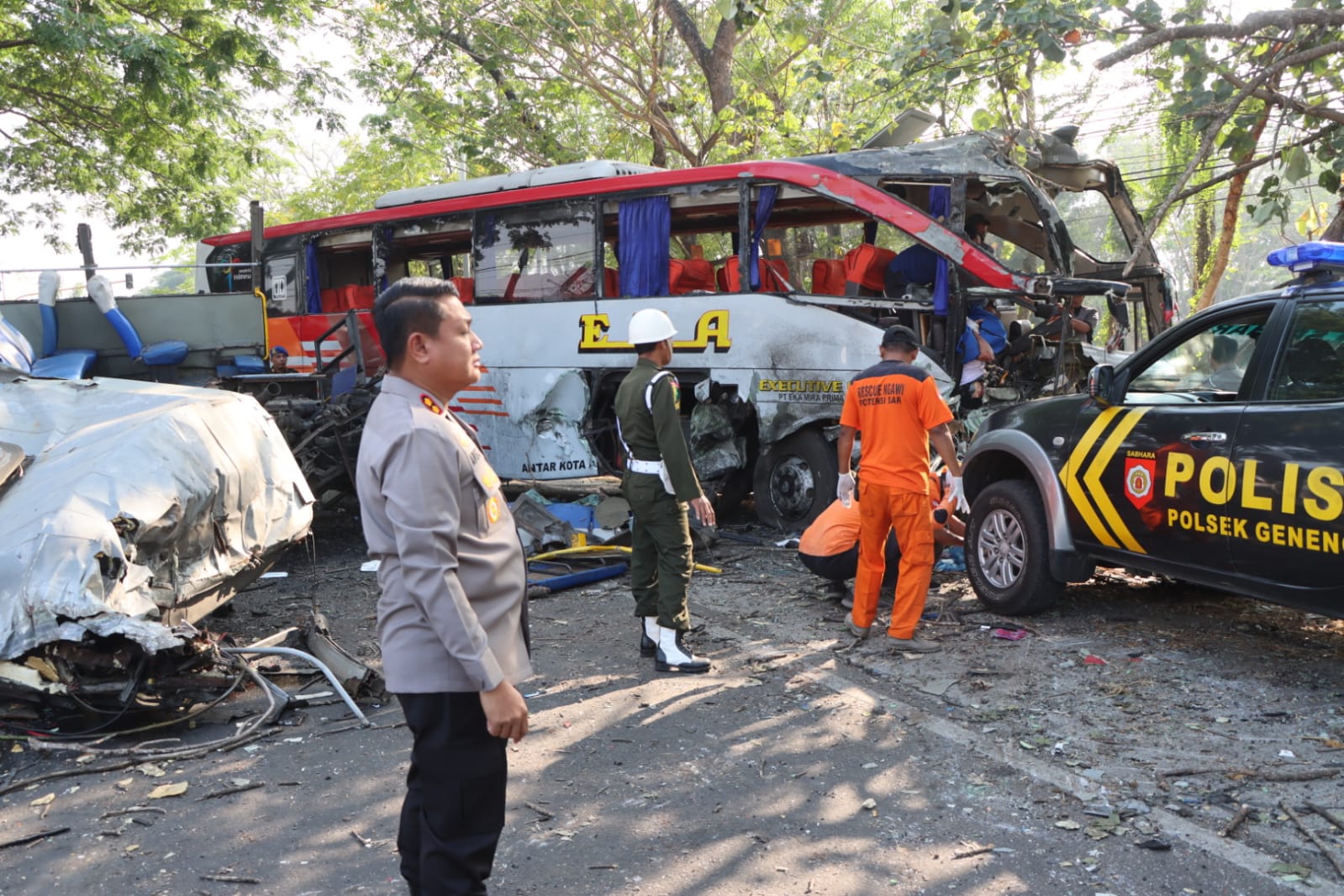 Kapolres Datangi Kecelakaan Bus di Jalur Ngawi-Madiun