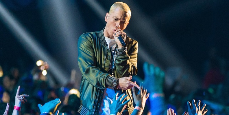   Eminem: Trump Mencuci Otak Masyarakat