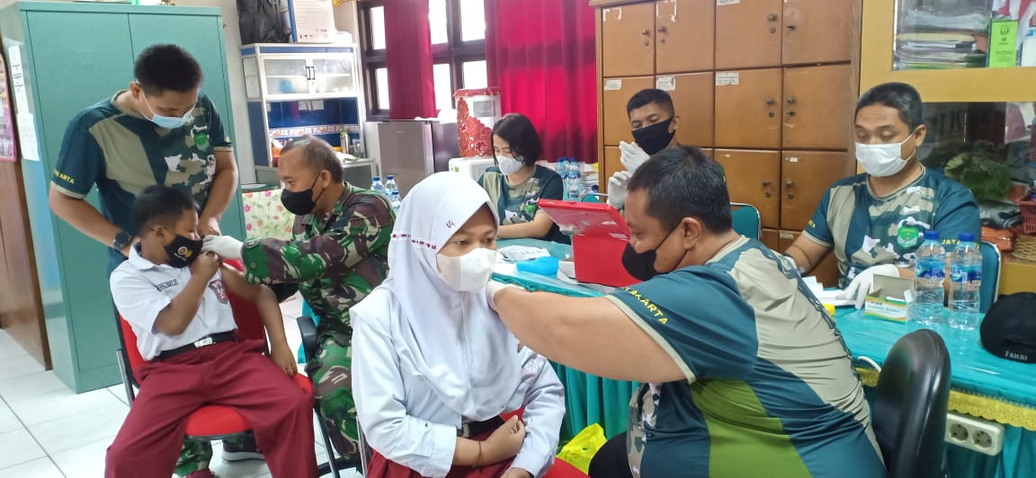 Vaksinasi Anak Tahap 2, Koramil Duren Sawit Siapkan 863 Dosis