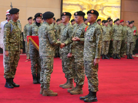 Panglima TNI Lantik Kaster TNI dan Terima Laporan Korps Kenaikan Pangkat 57 Pati 