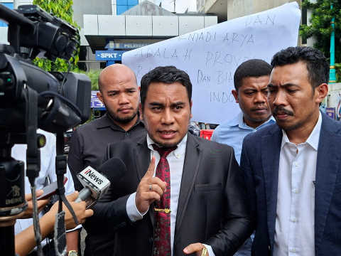 Khawatir Timbulkan Gejolak SARA, Paman Nurlette Laporkan Potongan Video Viral Abu Janda dan Ade Arma