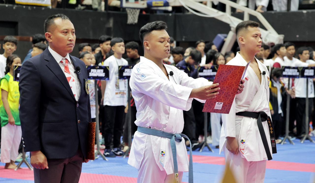 Hari Bhayangkara ke-80, Polda Jatim Buka Kejuaraan Karate Kapolda Cup 2026