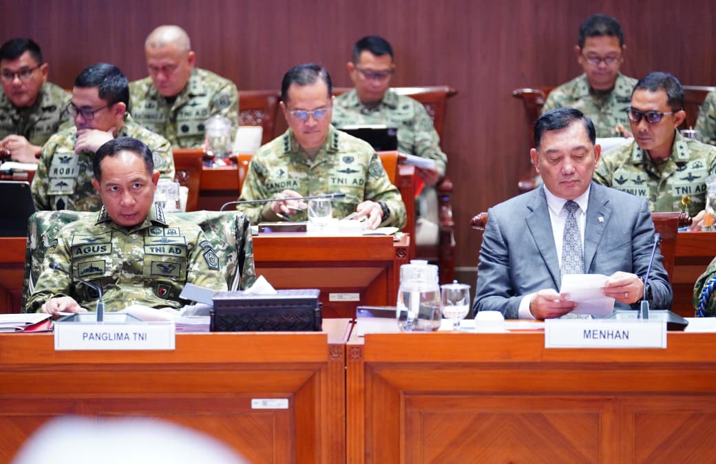 Raker di Komisi I DPR, Menhan dan Panglima TNI Sampaikan Rencana Kebutuhan Anggaran 2027