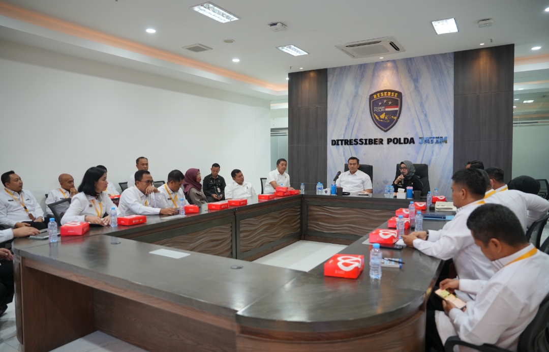 PKN Tingkat II Angkatan XXIX 2026 Kunjungi Ditressiber Polda Jatim, Kolaborasi Penanganan Kejahatan 