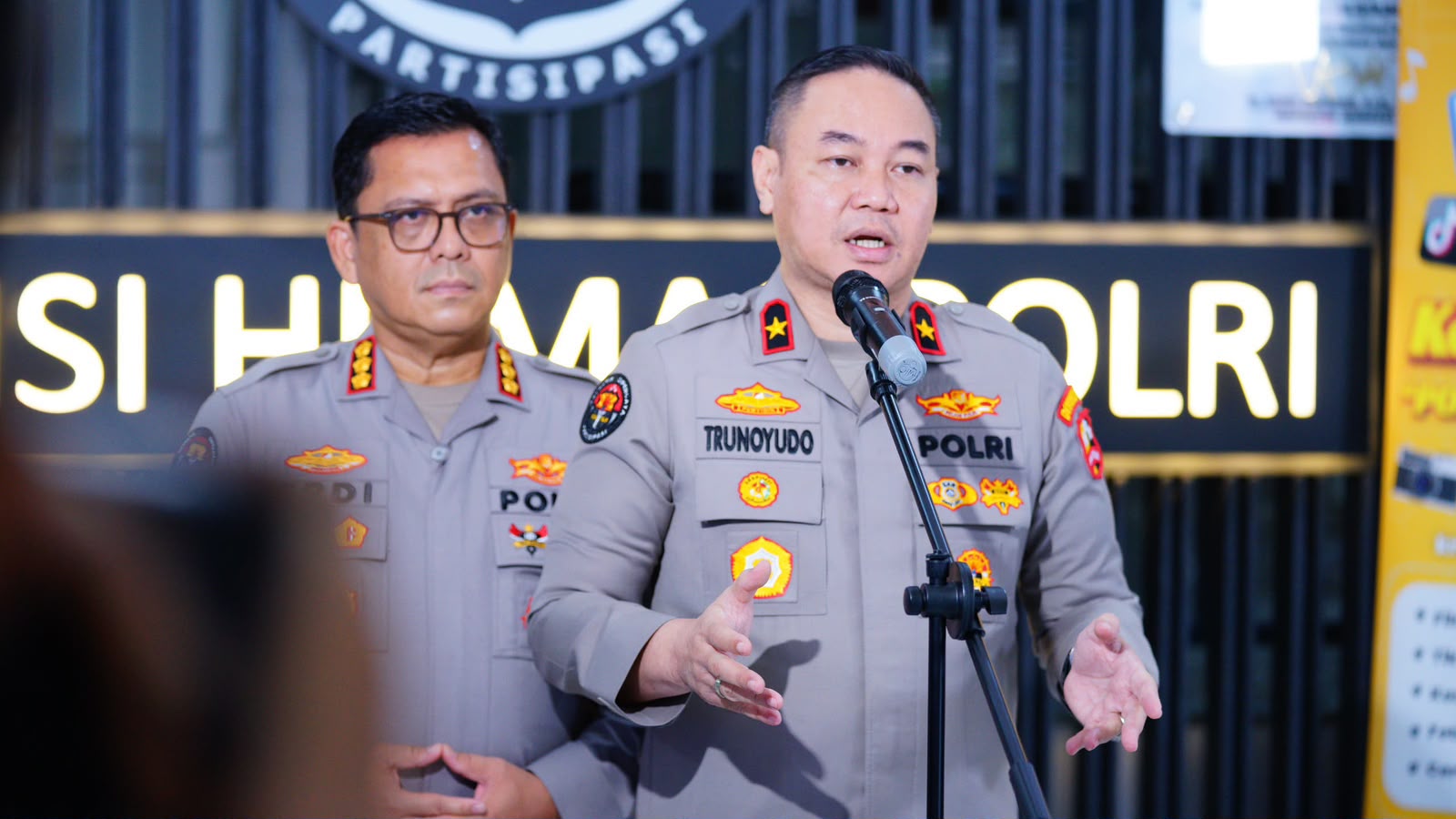 Polri Bergerak Cepat Tangani Dampak Galodo di Kabupaten Solok, Buka Akses dan Trauma Healing