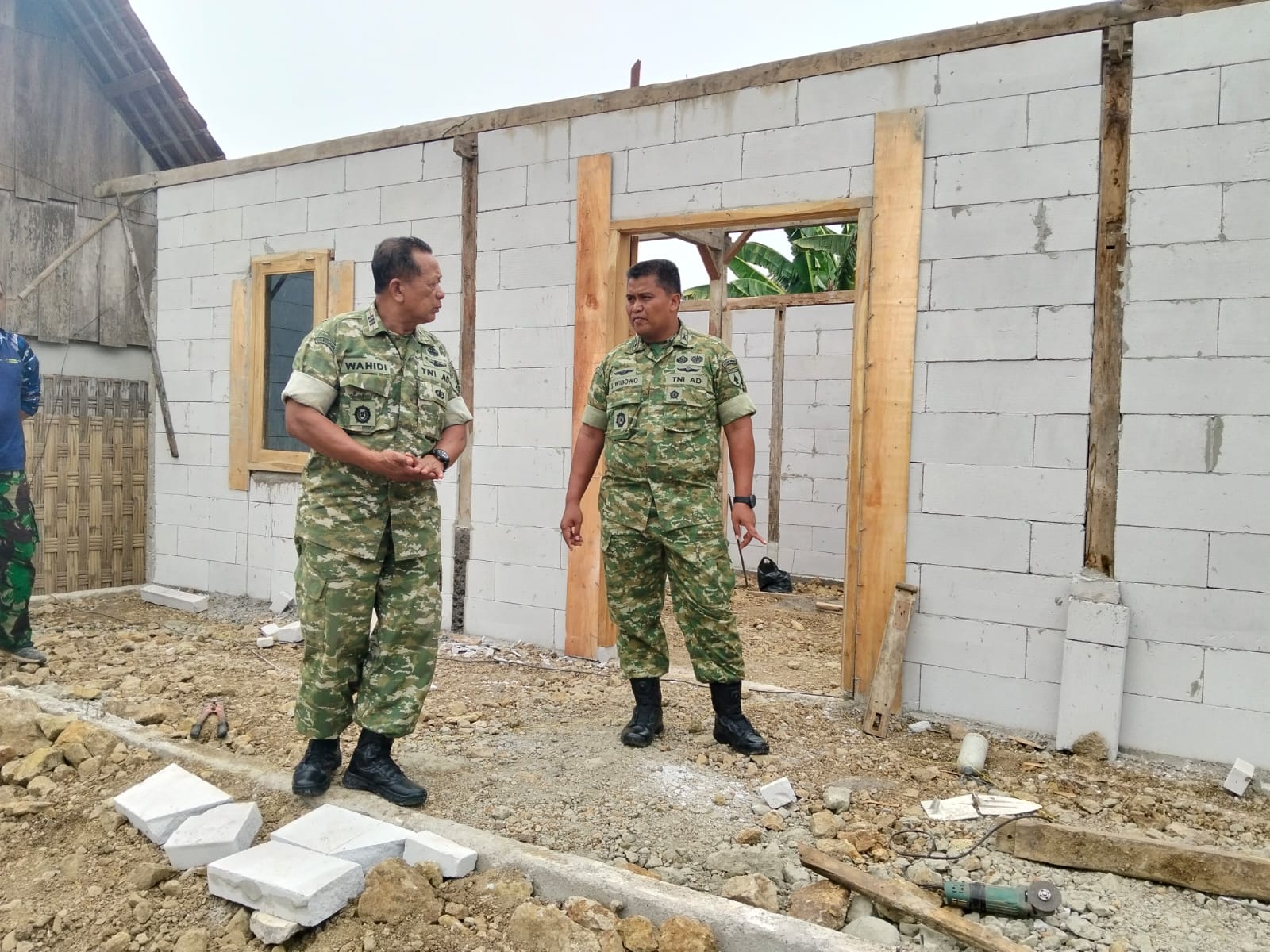 Progres Pembangunan RTLH TMMD ke-130 Kodim Ngawi Capai 50 Persen