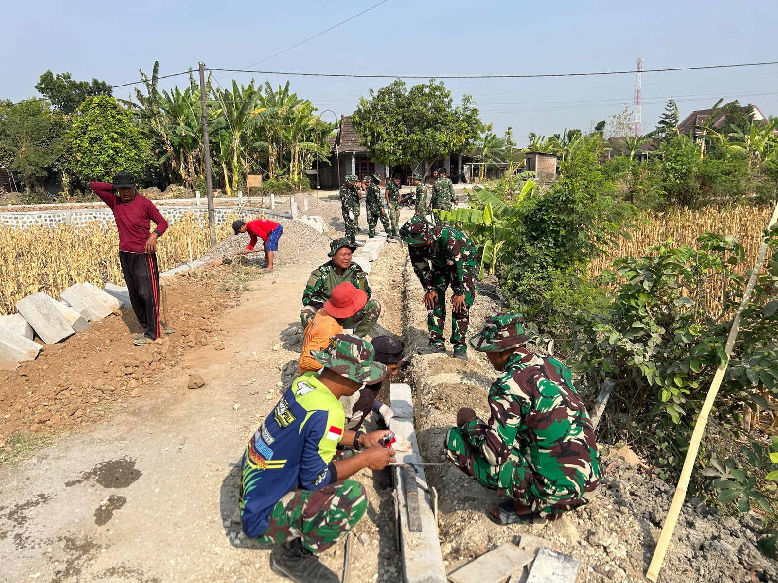 Pengalaman Pertama Prada Moh. Roni di TMMD ke-130 Kodim Ngawi, Mengabdi