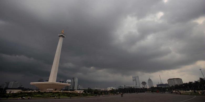  BMKG Prediksi Siang Jakarta Hujan 